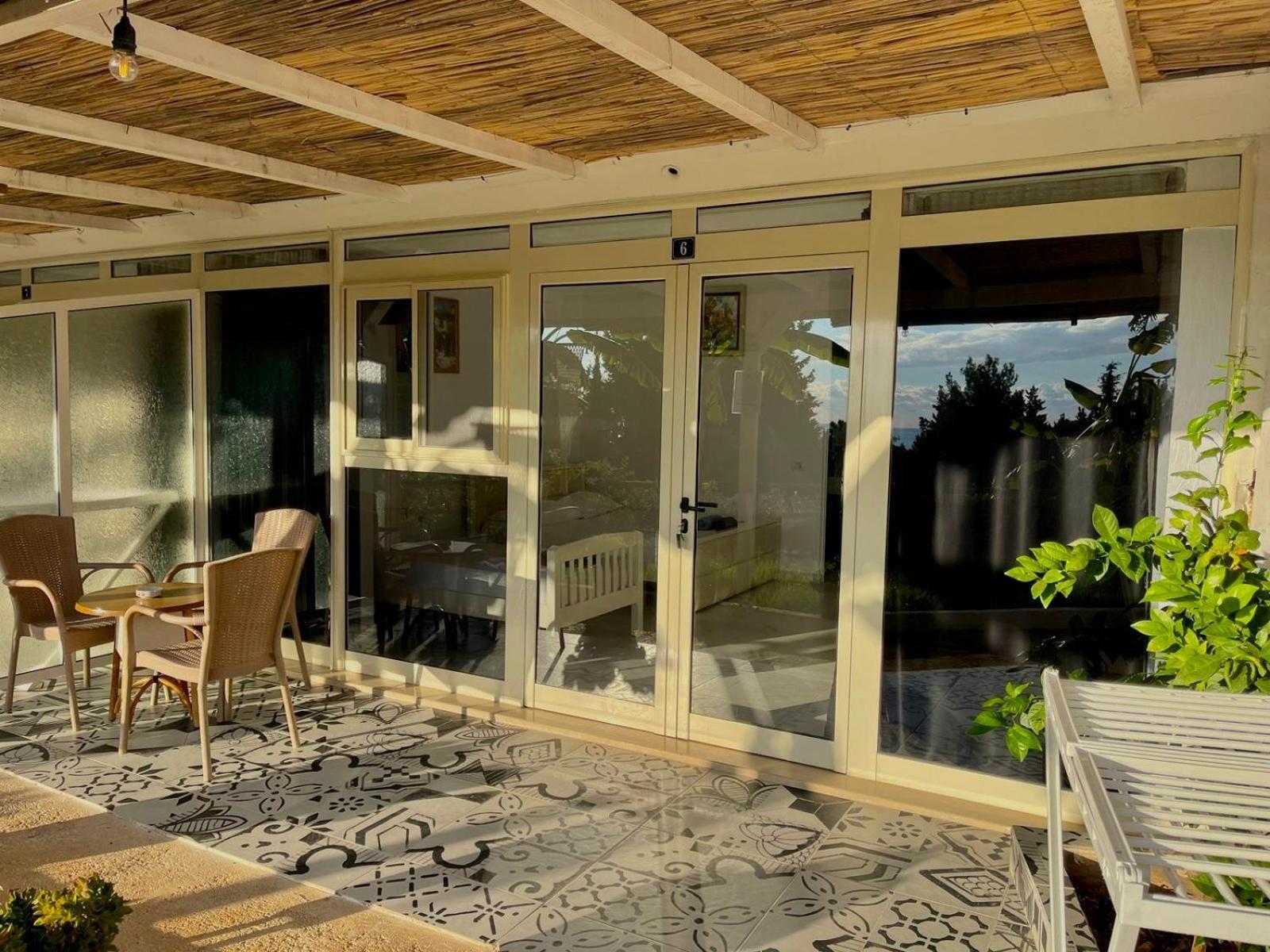 Essos Villas Dhërmi エクステリア 写真